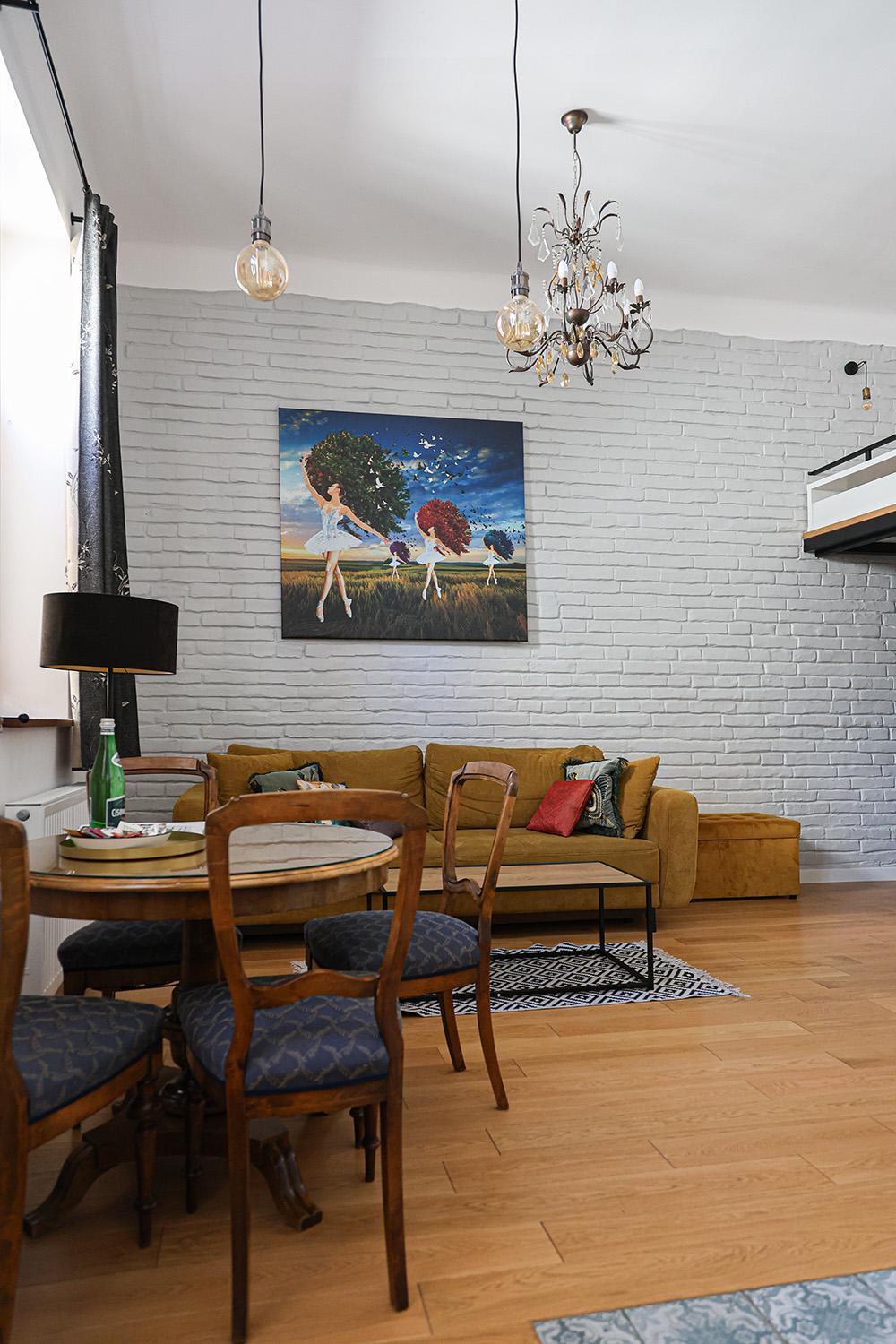 Deluxe Apartment